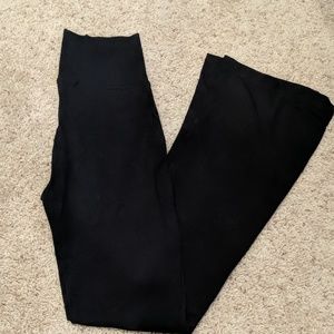 NWOT Mopas Black Yoga Pants SZ M